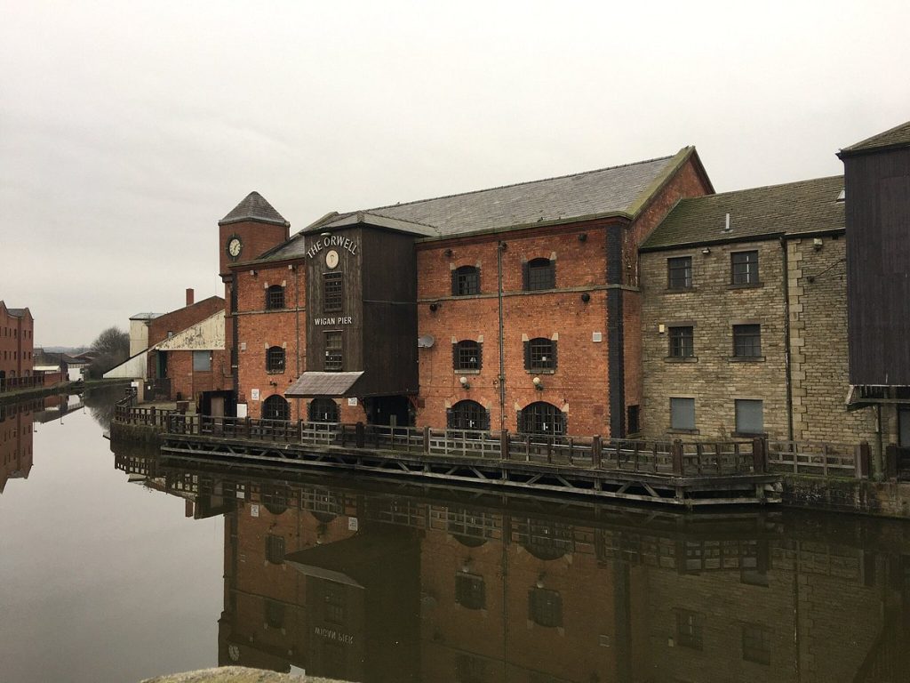 Accounting Services Wigan from Dunhams Accounting & Financial Planning.